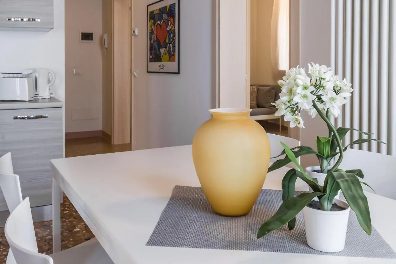 Accademia Charm Apartments By Wonderful Italy Venice