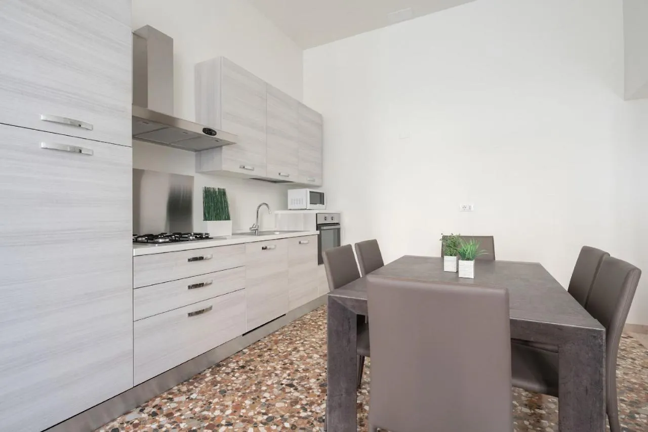 Accademia Charm Apartments By Wonderful Italy Venice Italy