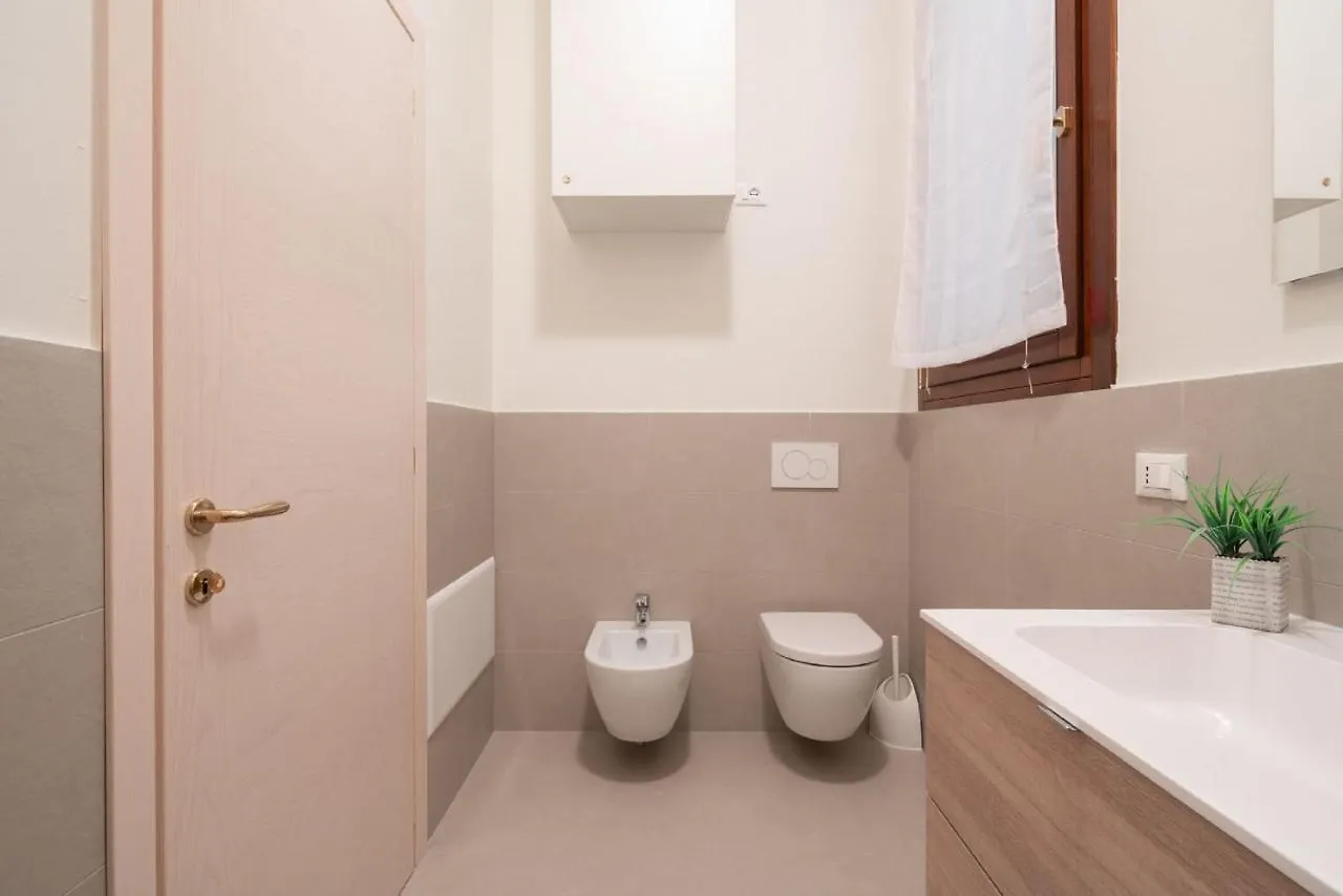 Accademia Charm Apartments By Wonderful Italy Venice 0*,