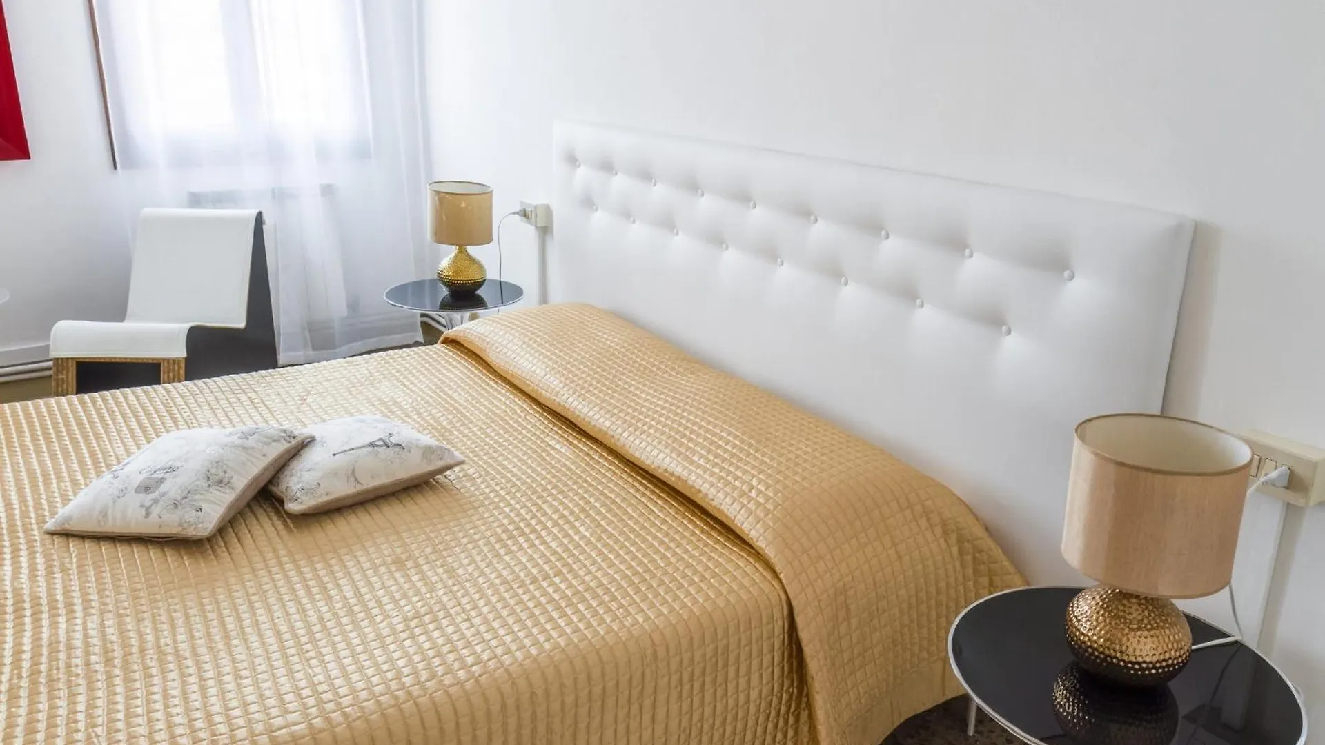 Accademia Charm Apartments By Wonderful Italy Venice